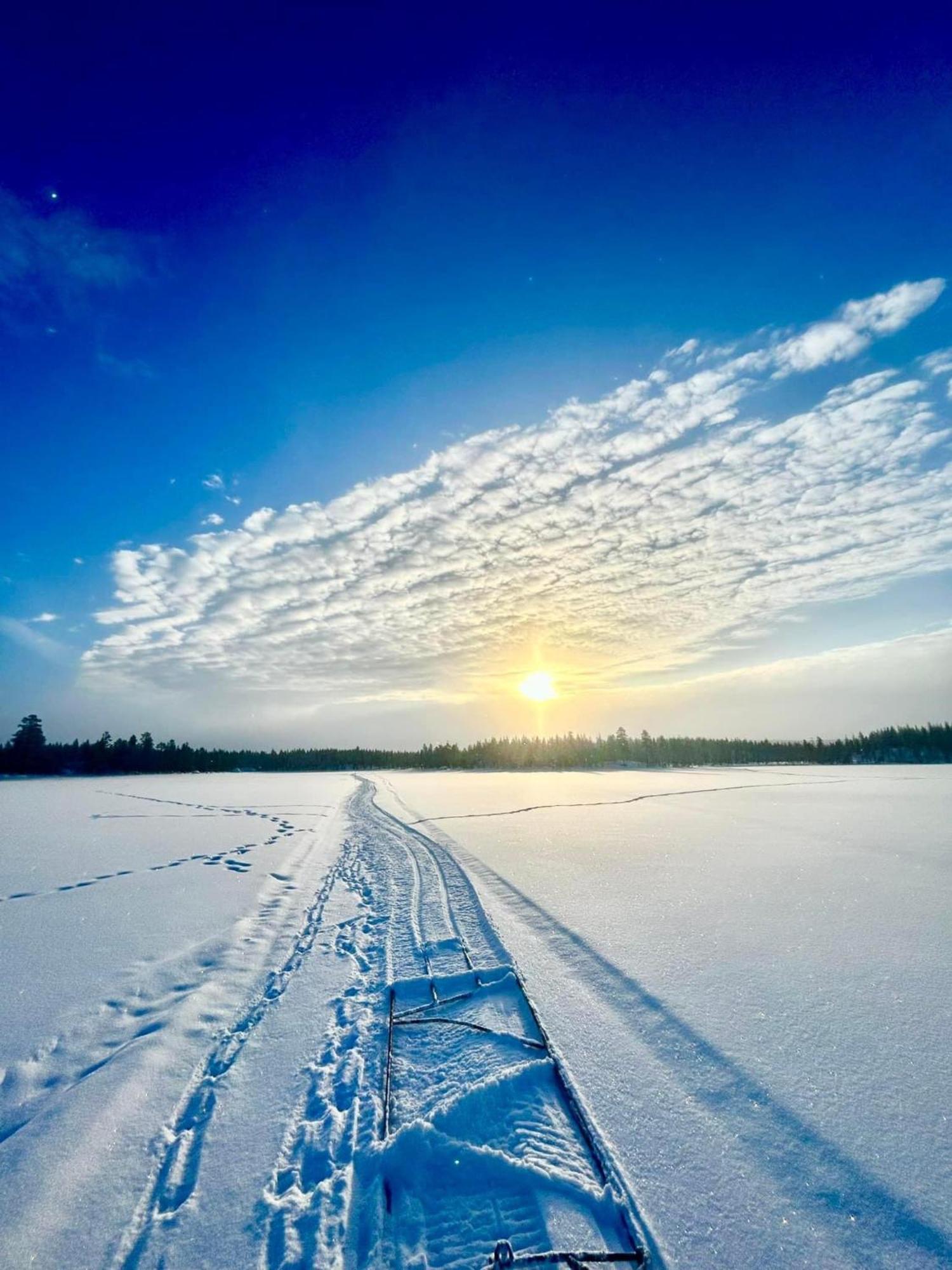 Trollforsen Camping & Cottages Gargnas Екстер'єр фото